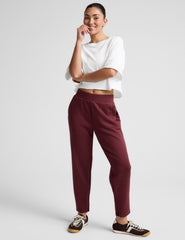 SoftSpring Tapered Pant